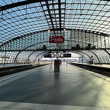 Die diesjährige #itbberlin findet unter besonderen Bedingungen statt. Wie schon zur Grünen Woche streikt die Bahn. Und...